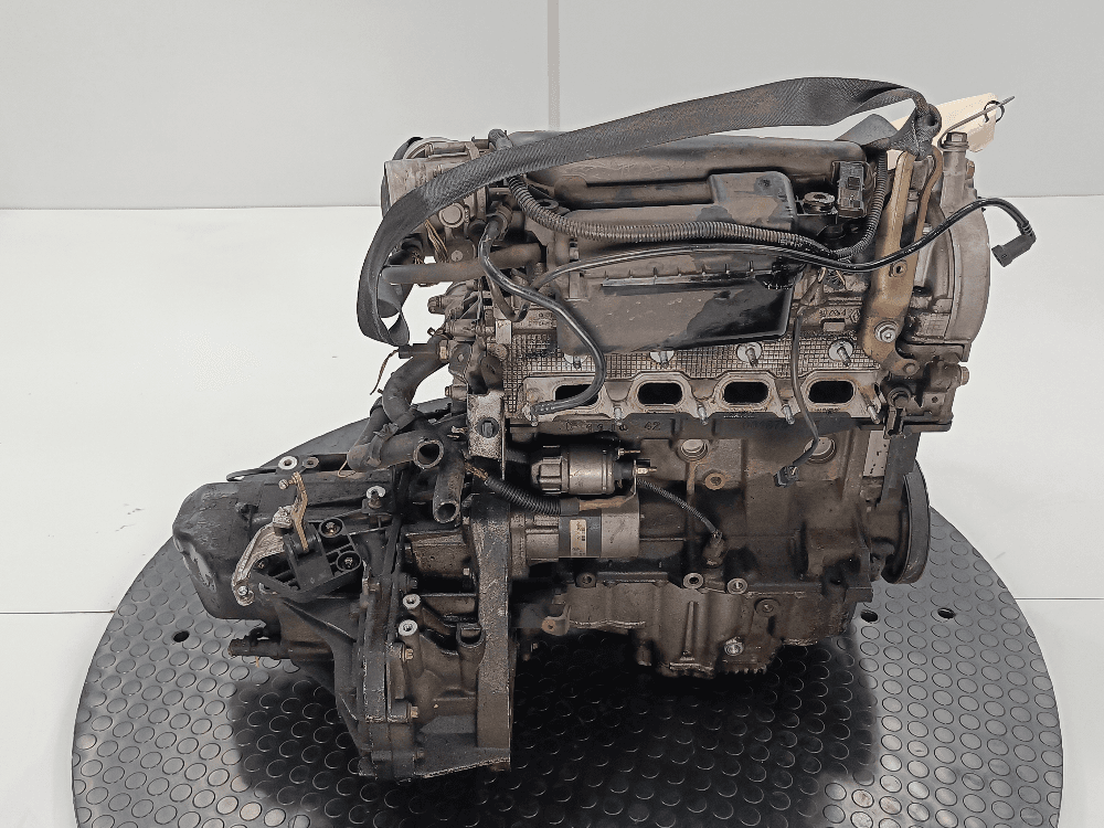 Двигатель к Renault Scenic 2 (03-06)