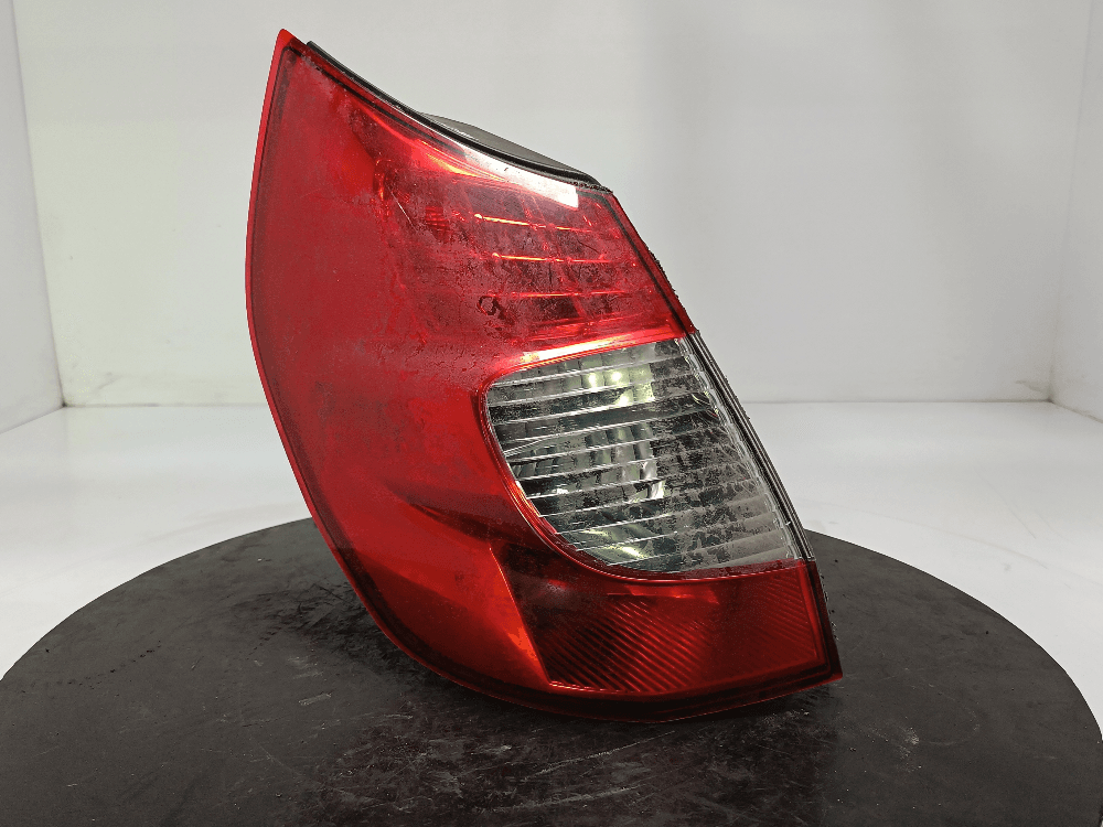 Фонарь задний левый к Renault Scenic 2 Рестайлинг (06-09)