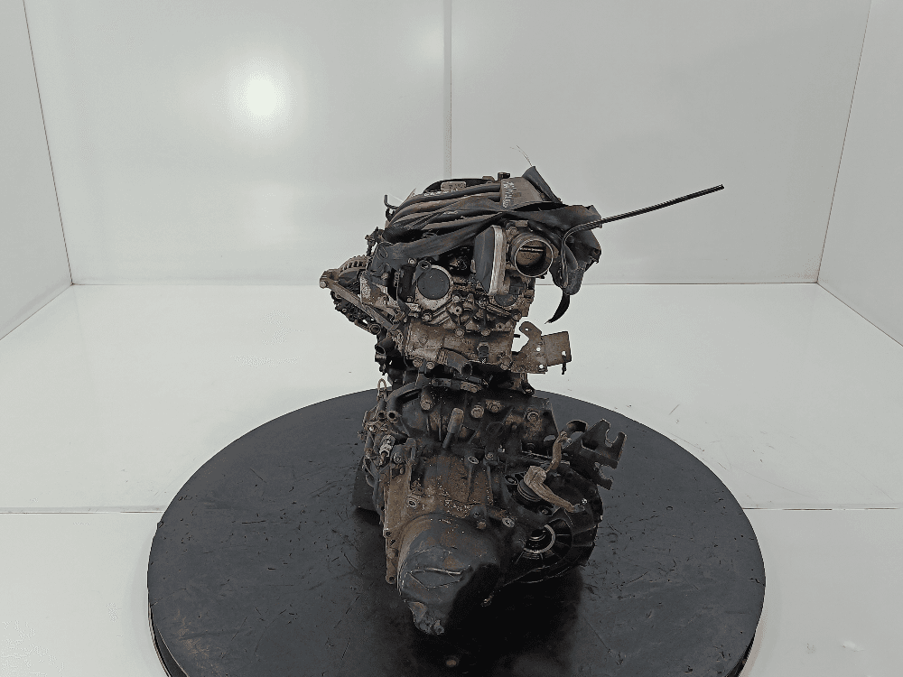 Двигатель к Renault Scenic 2 (03-06)