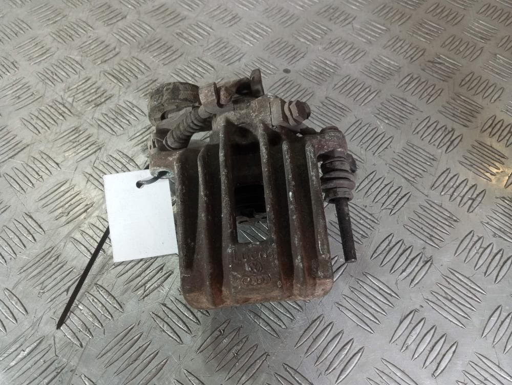 Суппорт задний правый к Volkswagen Golf 4 (97-06)