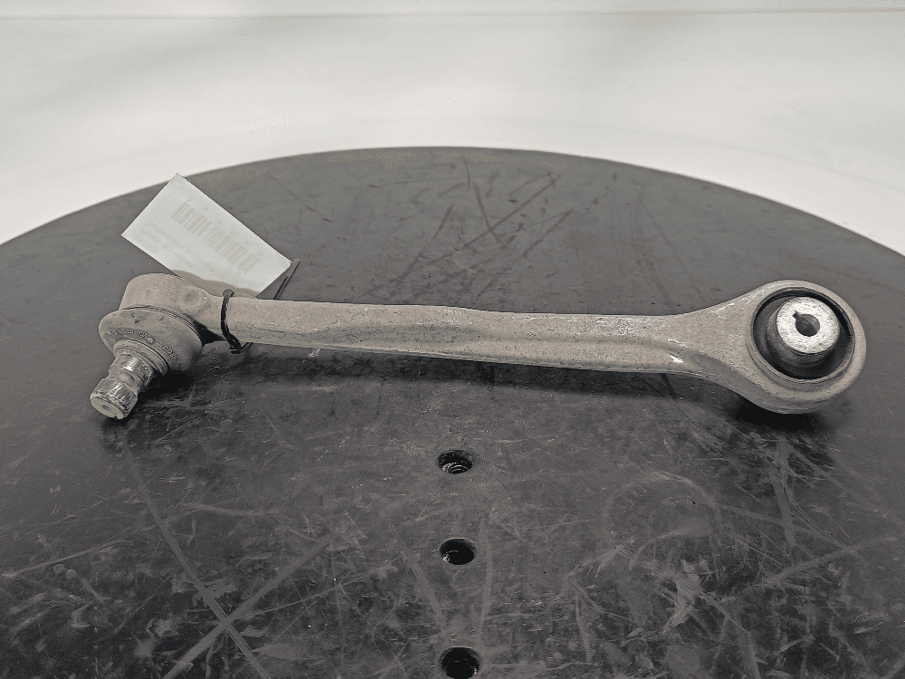 Рычаг передний к Volkswagen Touareg 3 (18-24)
