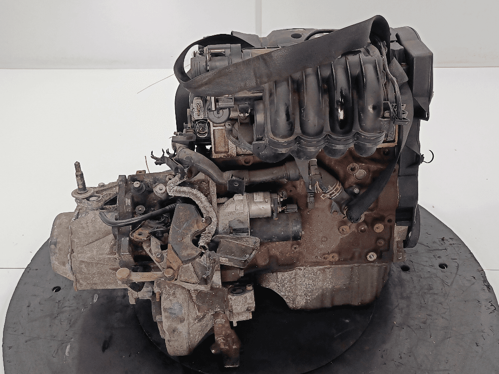 Двигатель к Peugeot 307 (01-05)