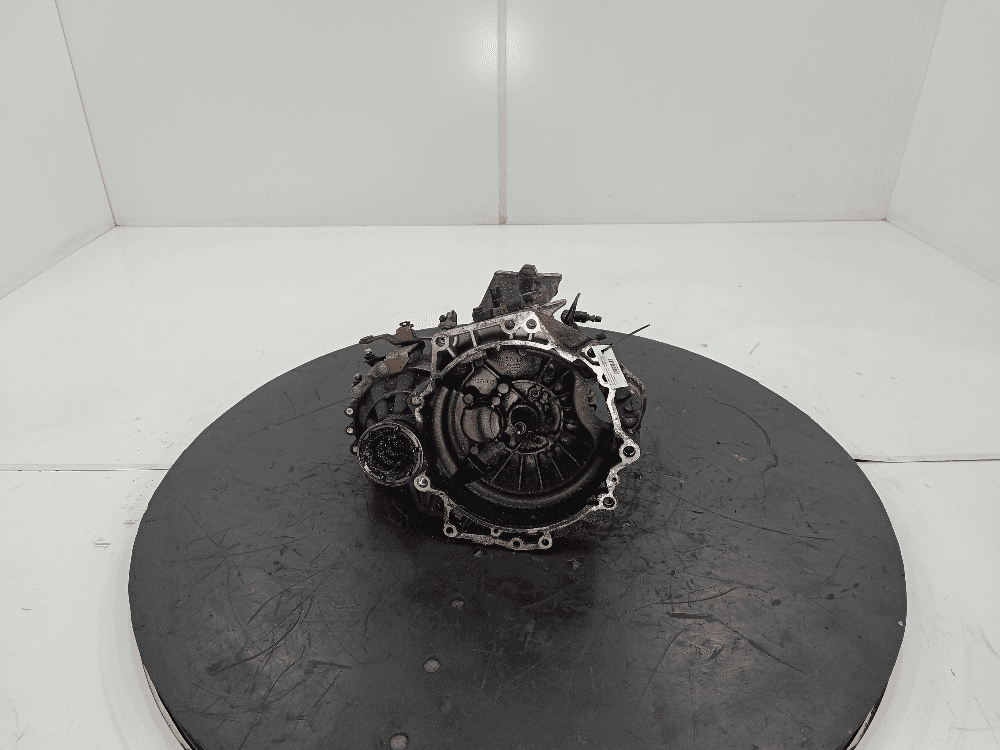 КПП механическая (МКПП) к Volkswagen Golf 4 (97-06)