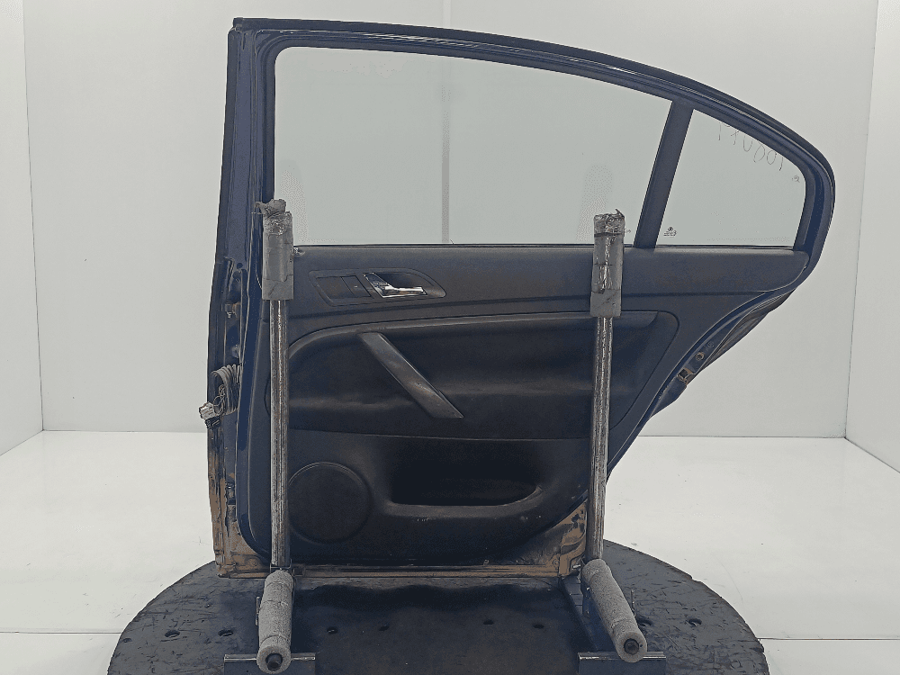 Дверь задняя правая к Skoda Superb 1 (01-06)