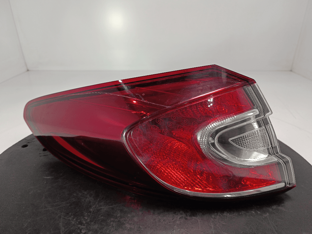 Фонарь задний левый к Renault Megane 3 (08-14)