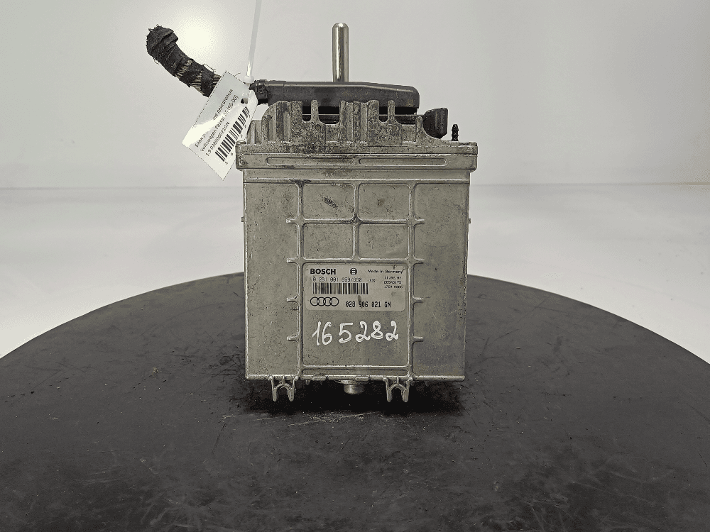 Блок управления двигателем к Volkswagen Passat B5 (96-00)