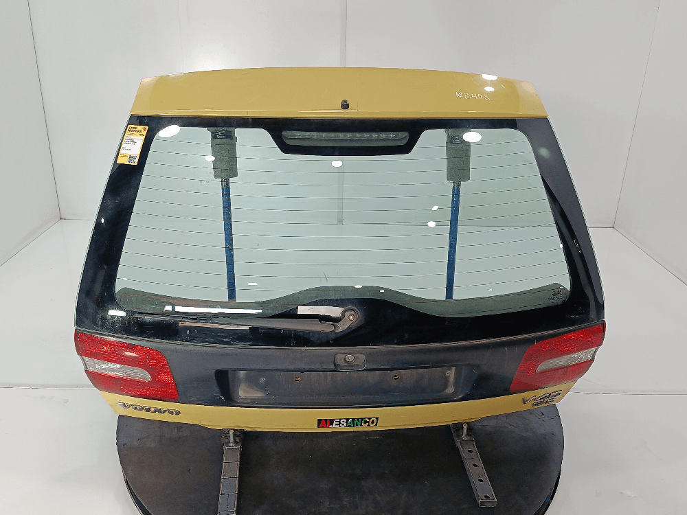Крышка багажника (дверь 3-5) к Volvo V40 1 (96-00)