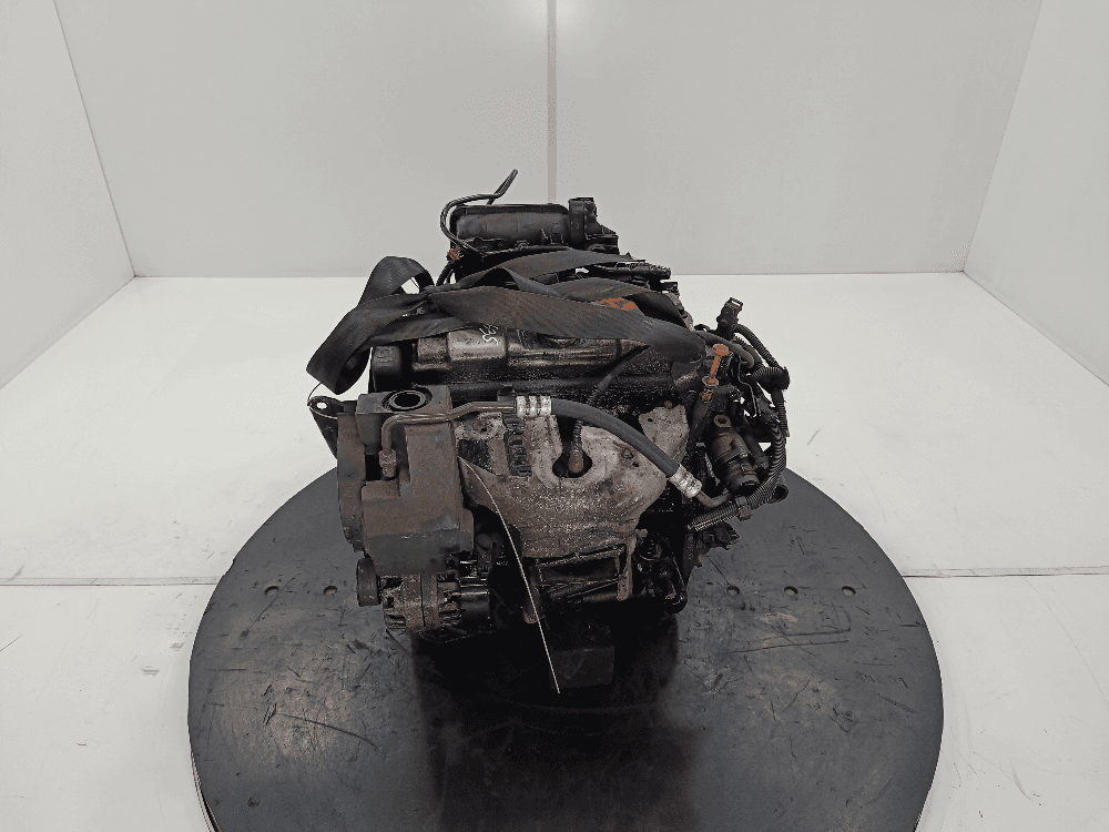 Двигатель к Peugeot 206 1 (98-03)