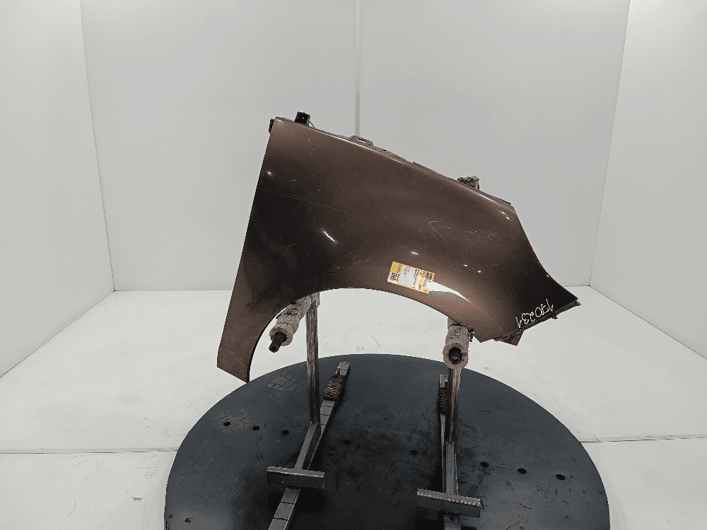 Крыло переднее правое к Renault Scenic 3 (09-12)