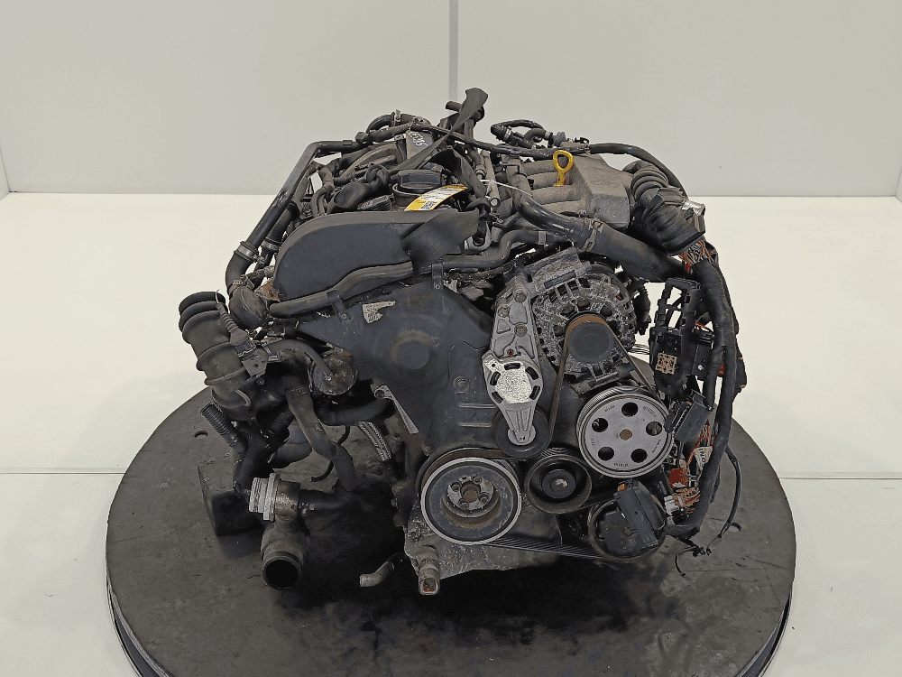Двигатель к Audi A4 B6 (01-05)