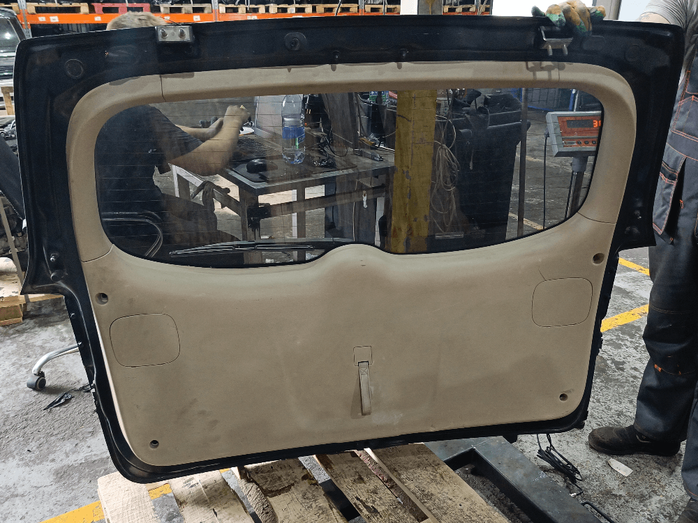 Крышка багажника (дверь 3-5) к Hyundai Santa Fe CM (06-10)