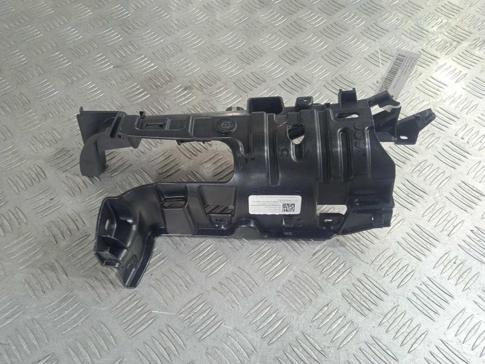 Кронштейн к Tesla Model X (15-21)