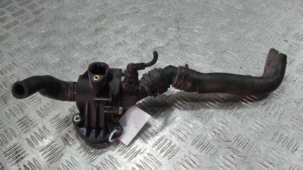 Корпус термостата к Volkswagen Passat B6 (05-10)