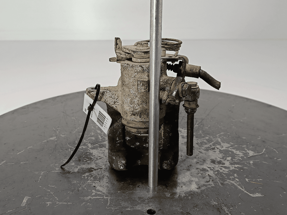 Суппорт задний правый к Audi A4 B7 (04-09)