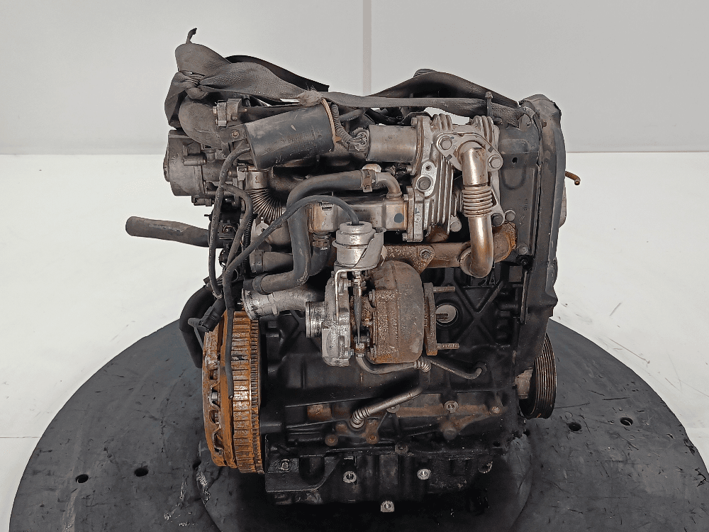 Двигатель к Renault Scenic 2 (03-06)