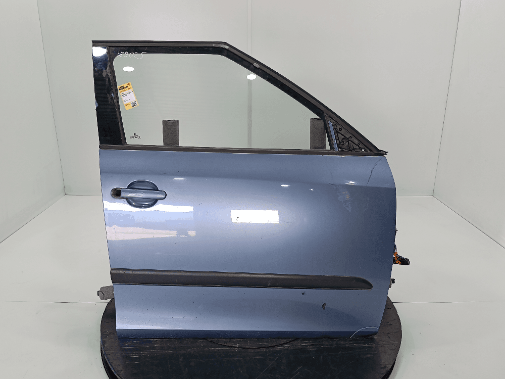 Дверь передняя правая к Skoda Fabia 2 (07-10)