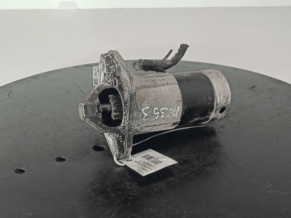 Стартер к Renault Scenic 2 (03-06)