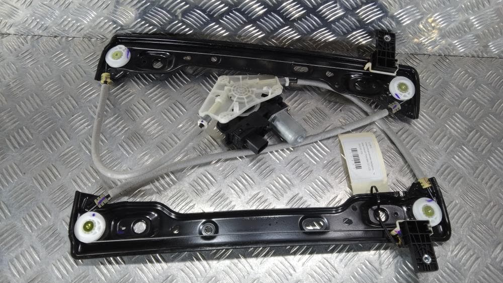 Стеклоподъемник передний левый к Jeep Grand Cherokee WL (21-24)