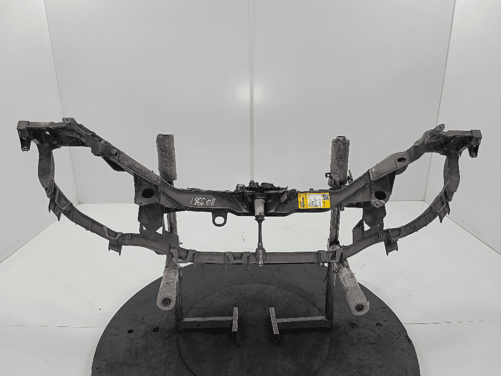 Передняя панель крепления облицовки (телевизор) к Ford C-Max 1 (03-07)