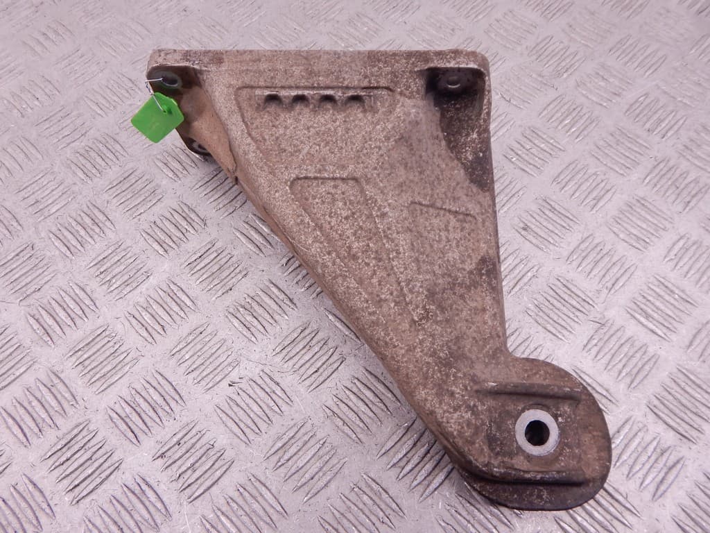 Кронштейн двигателя к Land-Rover Range Rover 3 (02-05)