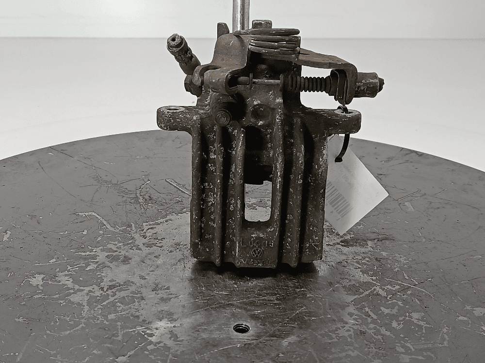 Суппорт задний левый к Audi A4 B7 (04-09)