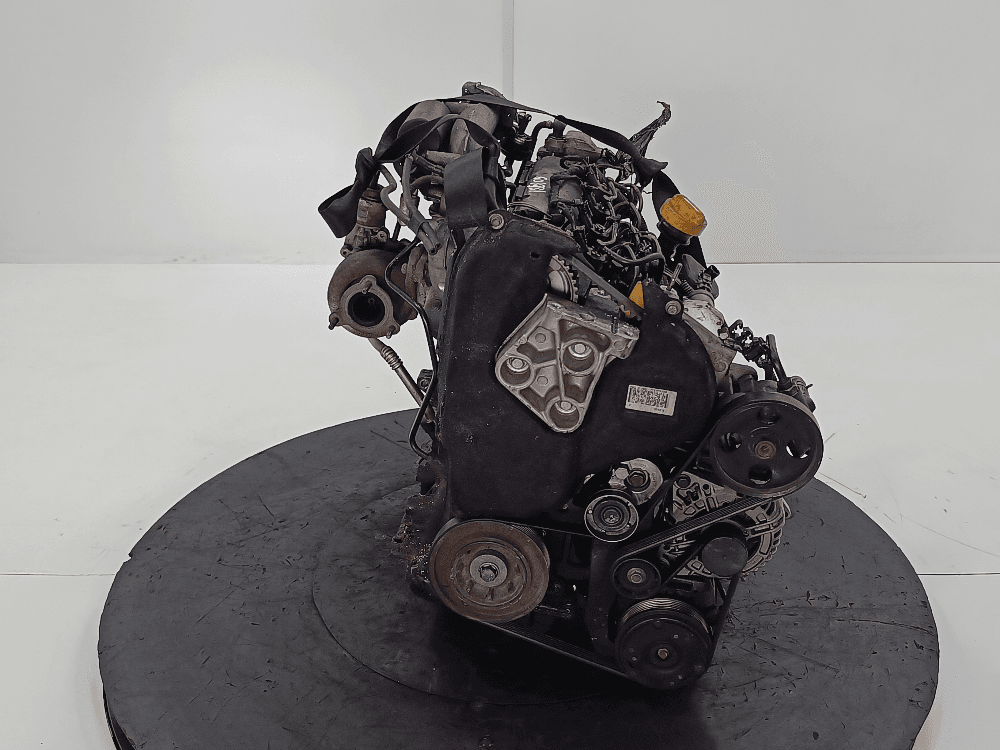 Двигатель к Renault Laguna 2 (01-05)