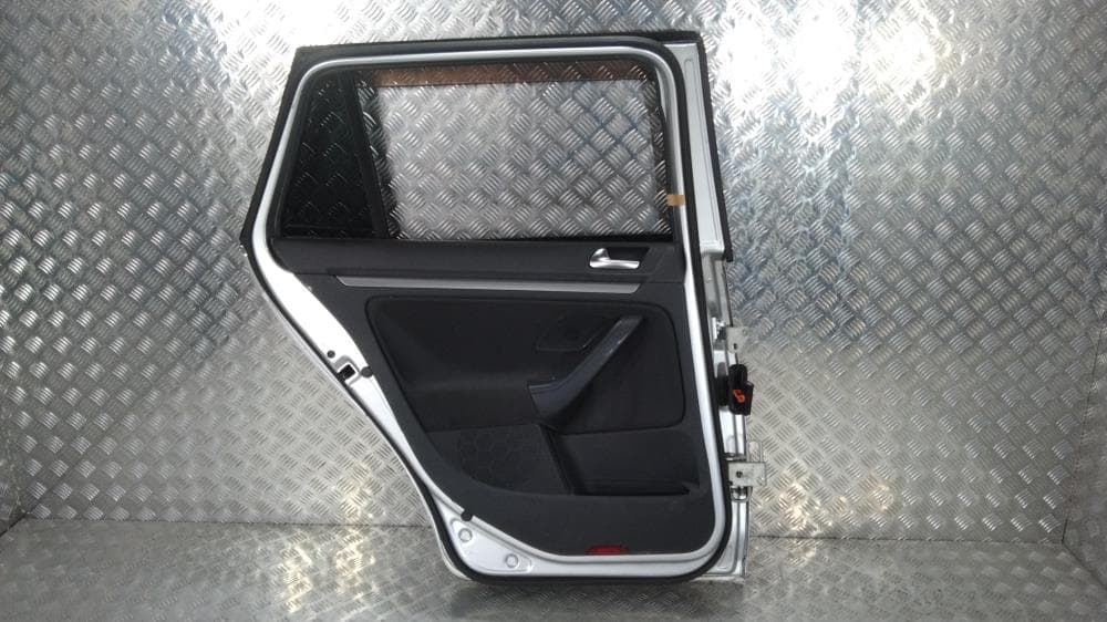 Дверь задняя левая к Volkswagen Golf 6 (08-15)