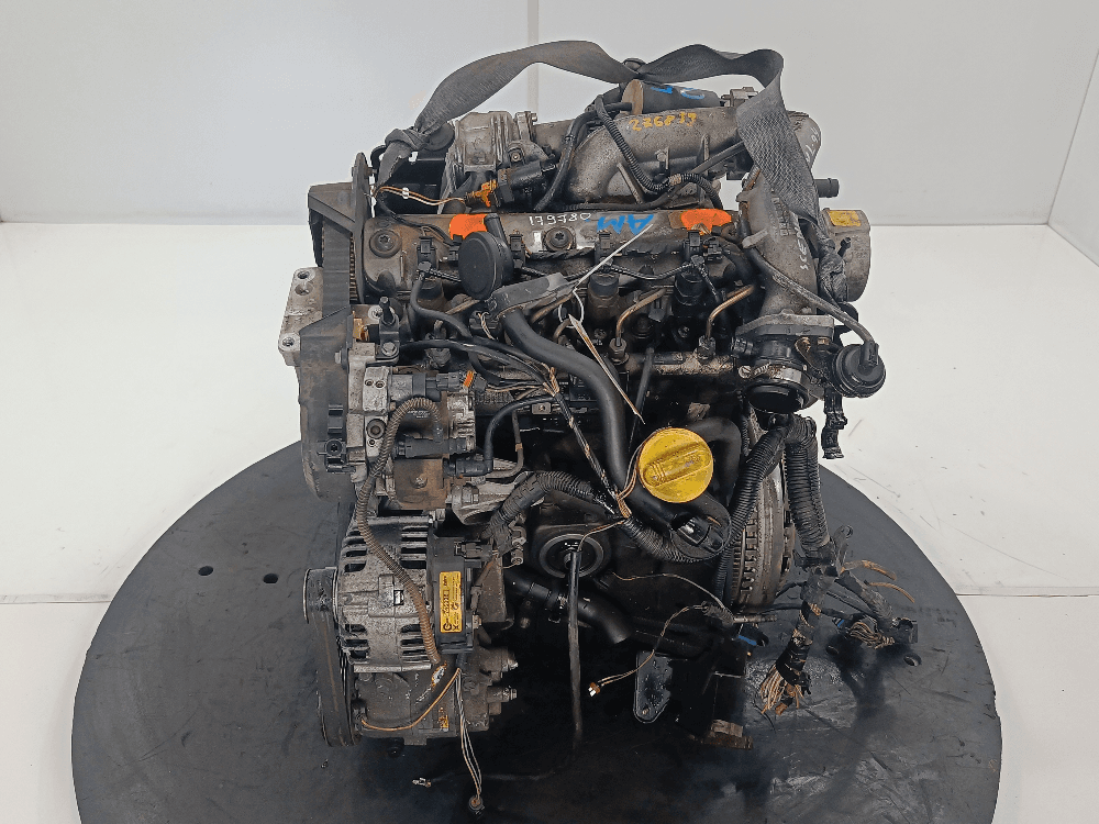 Двигатель к Renault Scenic 2 (03-06)
