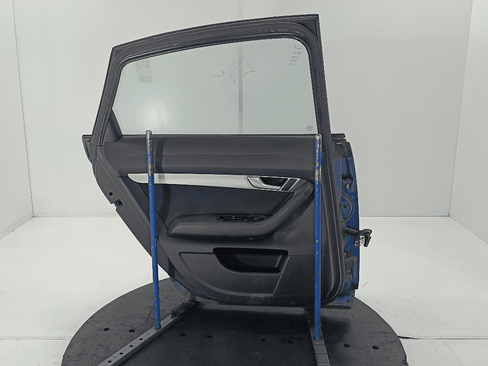 Дверь задняя левая к Audi A6 C6/4F (04-08)