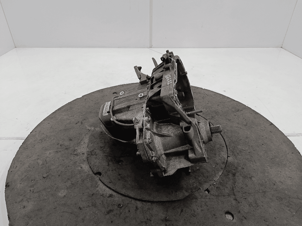 КПП механическая (МКПП) к Renault Clio 2 Рестайлинг (01-03)