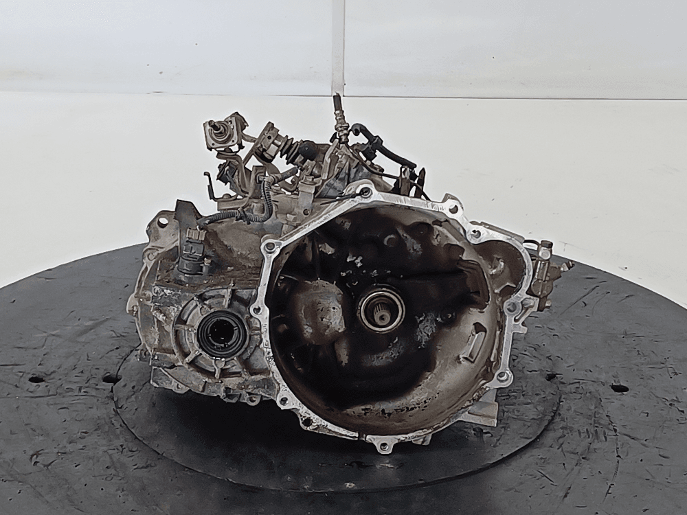 КПП механическая (МКПП) к Mitsubishi Outlander 1 (03-07)