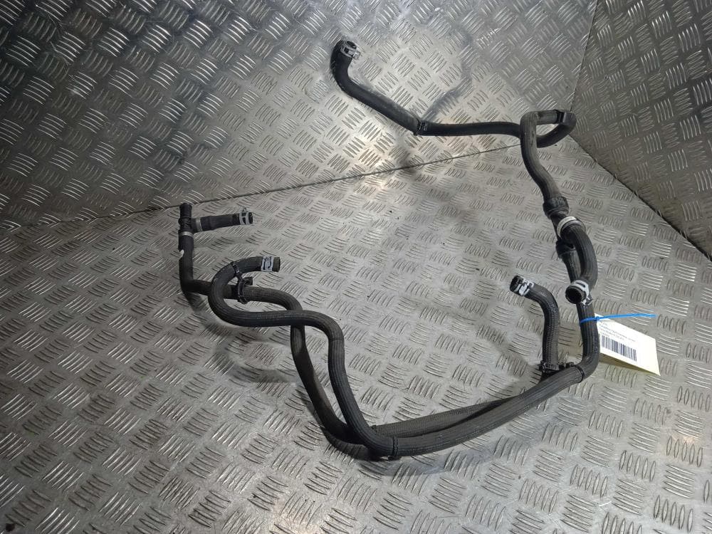 Патрубок (трубопровод, шланг) к Tesla Model X (15-21)