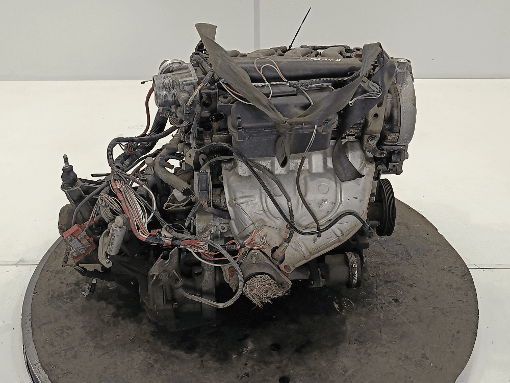 Двигатель к Renault Scenic 2 (03-06)