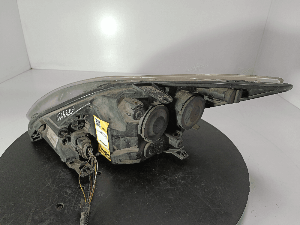 Фара правая к Ford Focus 2 Рестайлинг (07-11)