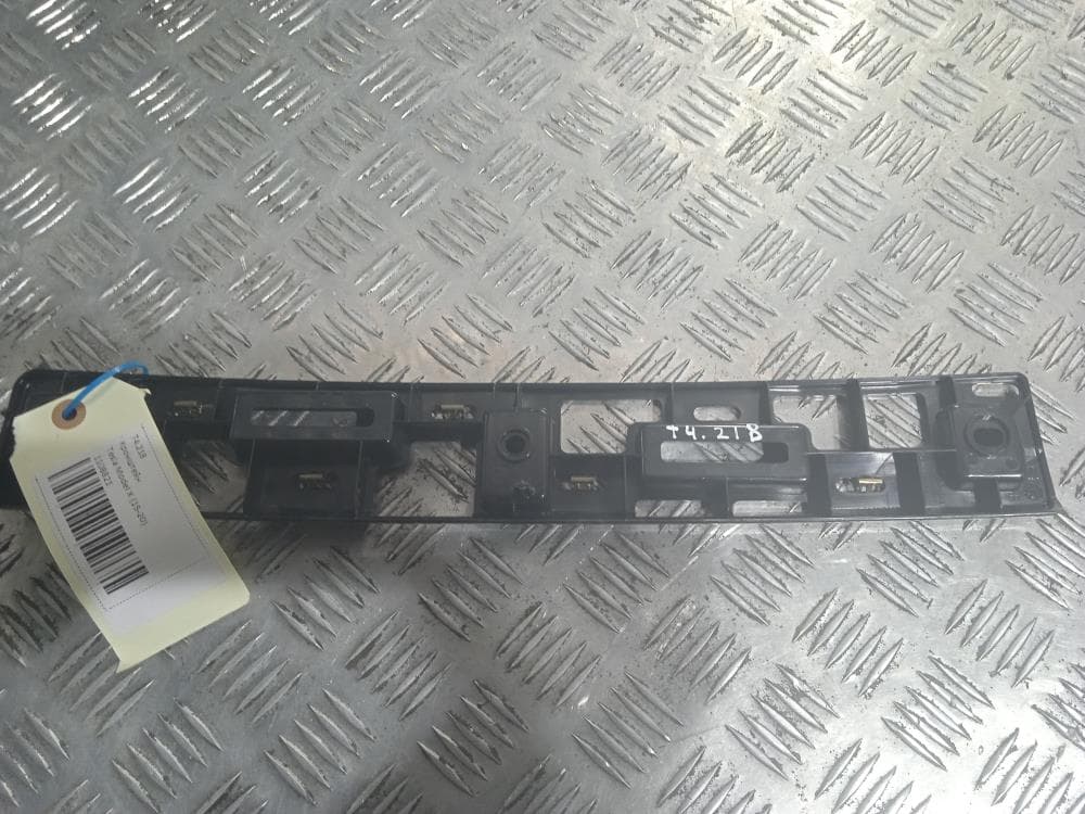 Кронштейн к Tesla Model X (15-21)