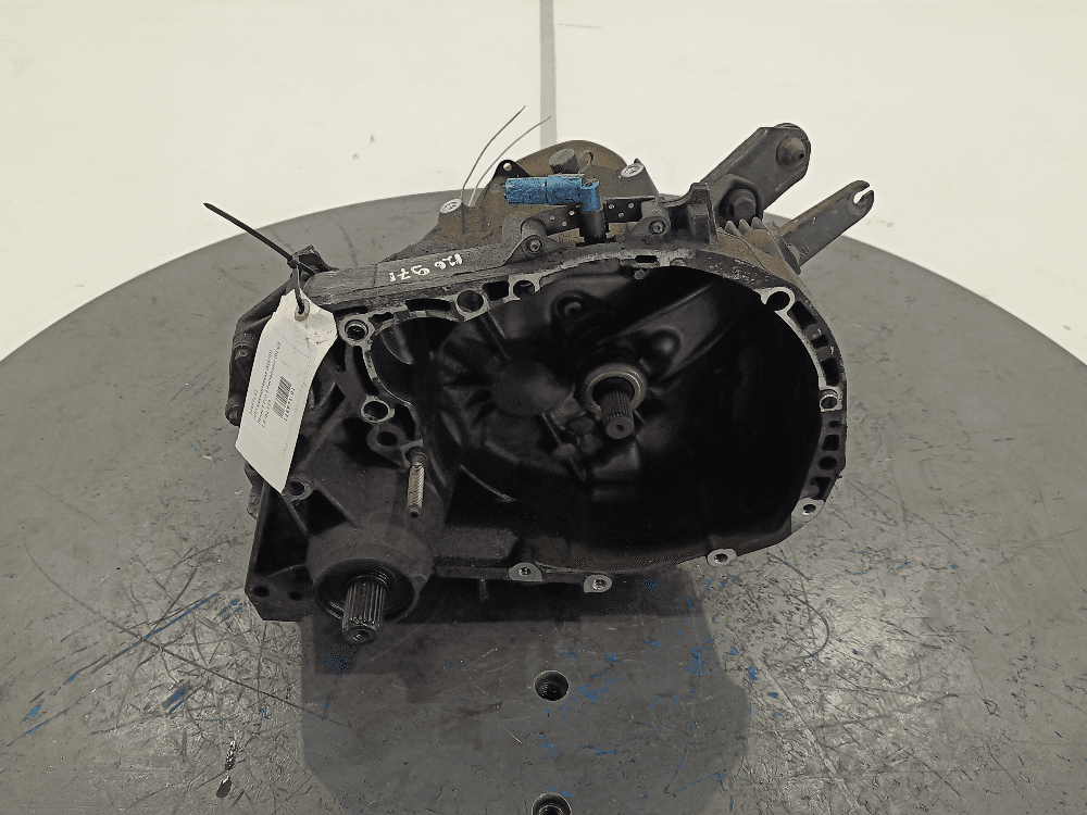 КПП механическая (МКПП) к Renault Clio 2 Рестайлинг (01-03)