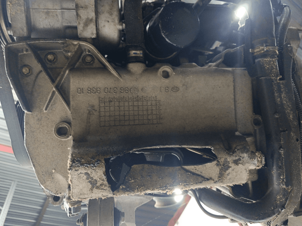 Двигатель к Peugeot 307 (01-05)