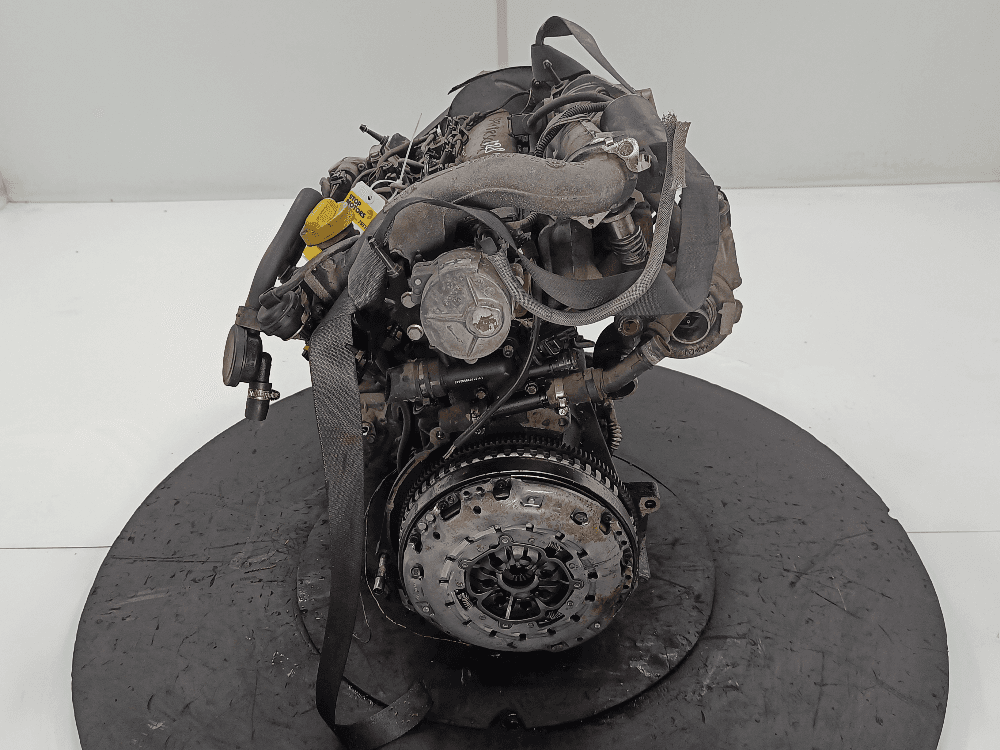 Двигатель к Renault Scenic 2 (03-06)
