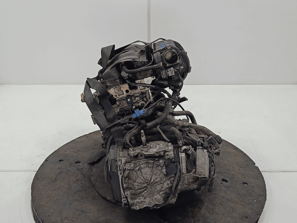 Двигатель к Peugeot 307 (01-05)