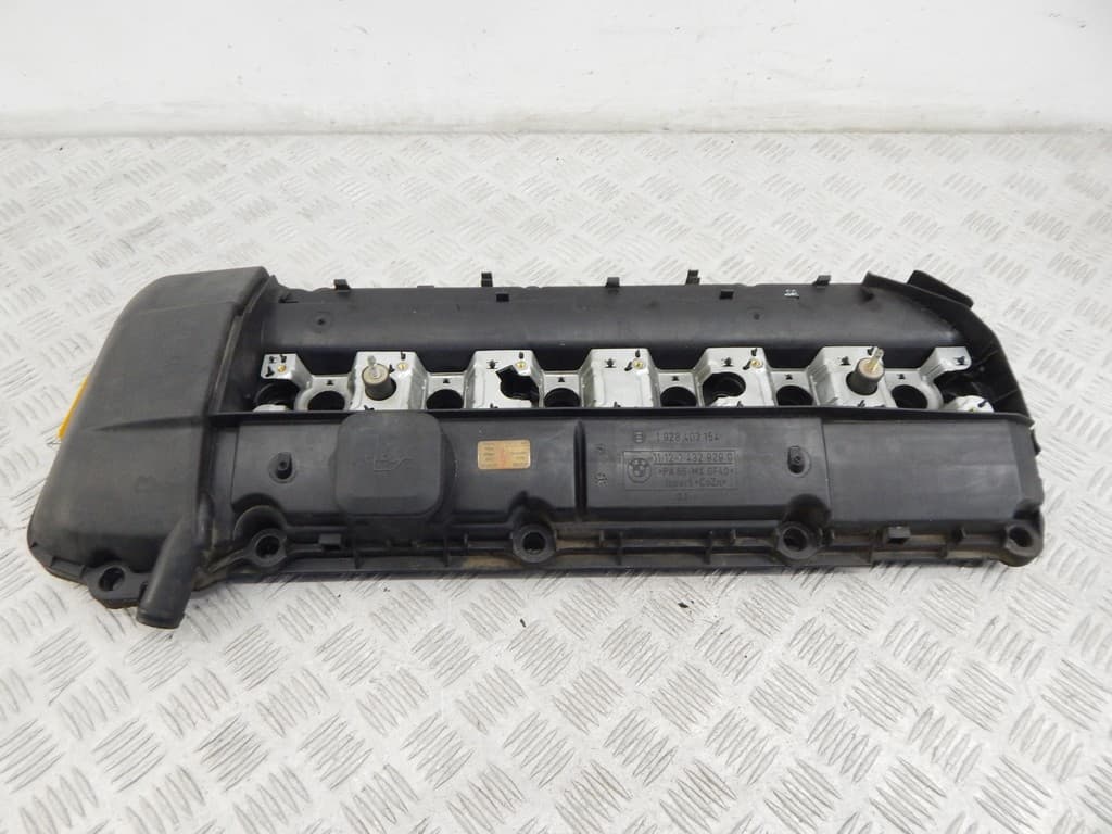 Клапанная крышка к BMW 3 E46 (97-03)