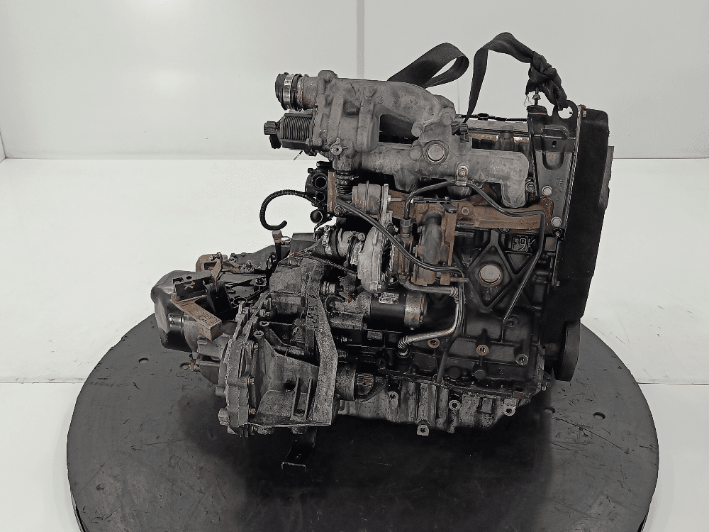 Двигатель к Renault Laguna 2 (01-05)