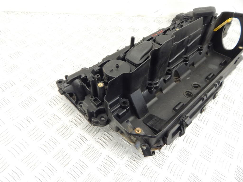 Клапанная крышка к BMW 7 E65/E66 Рестайлинг (05-08)