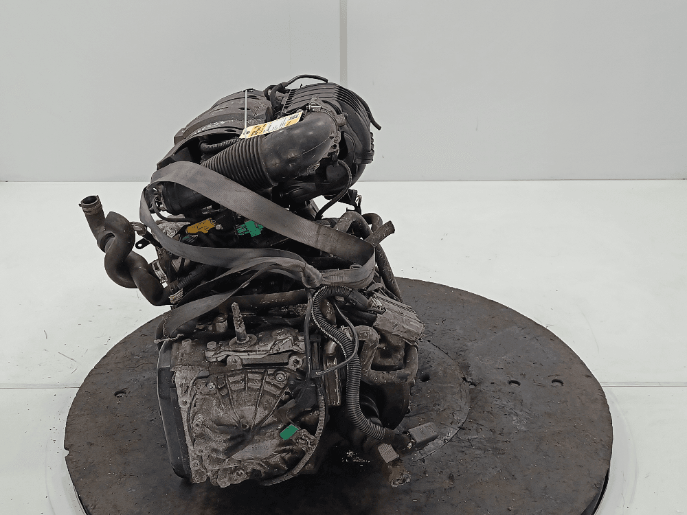 Двигатель к Peugeot 307 (01-05)