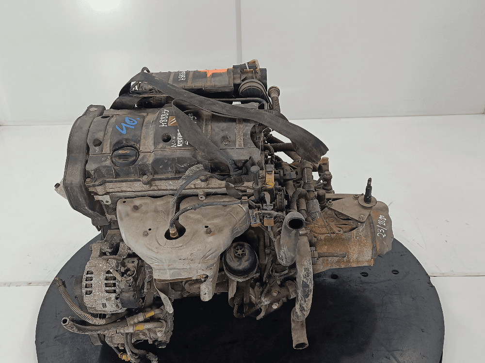 Двигатель к Citroen C4 1 (04-08)