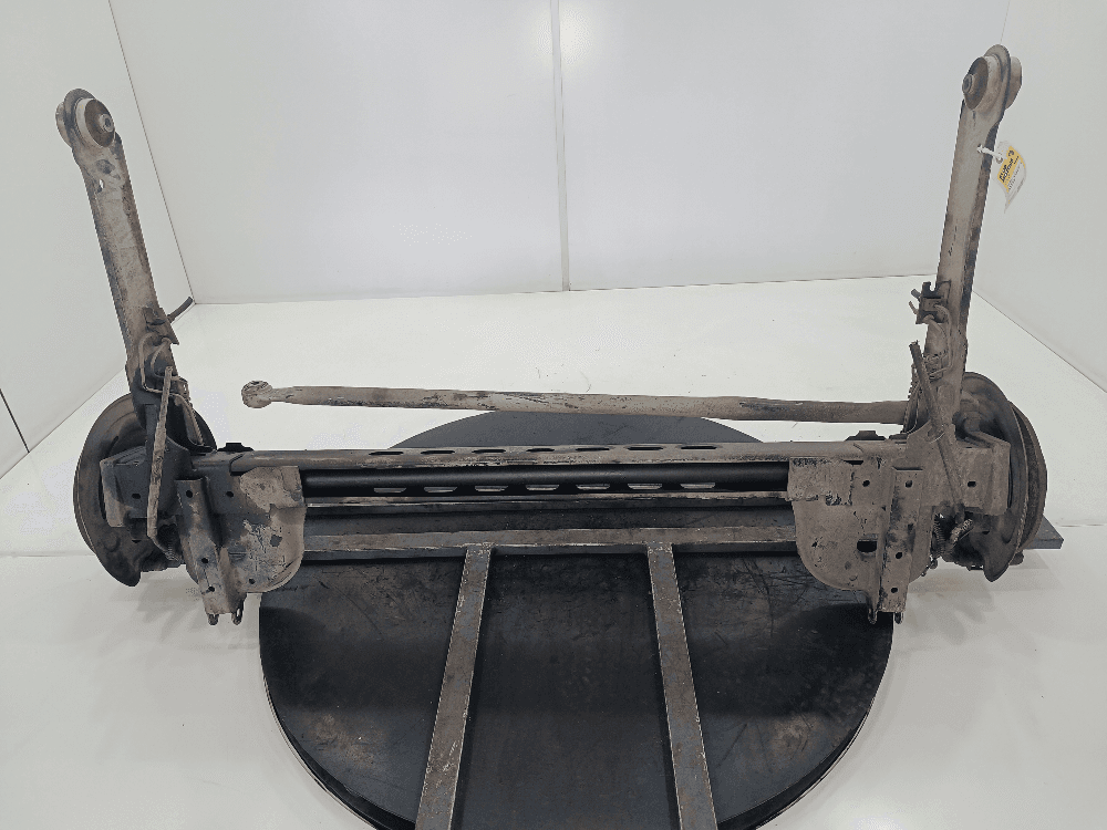 Балка подвески задняя к Renault Trafic 2 (01-06)