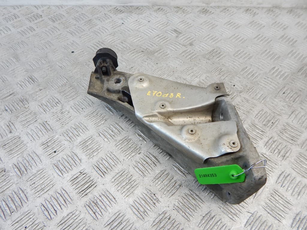 Кронштейн двигателя к BMW X5 E70 (06-10)