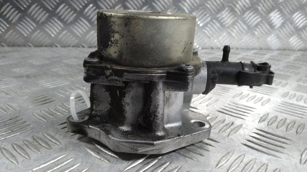 Насос вакуумный к Renault Modus 2 (07-12)