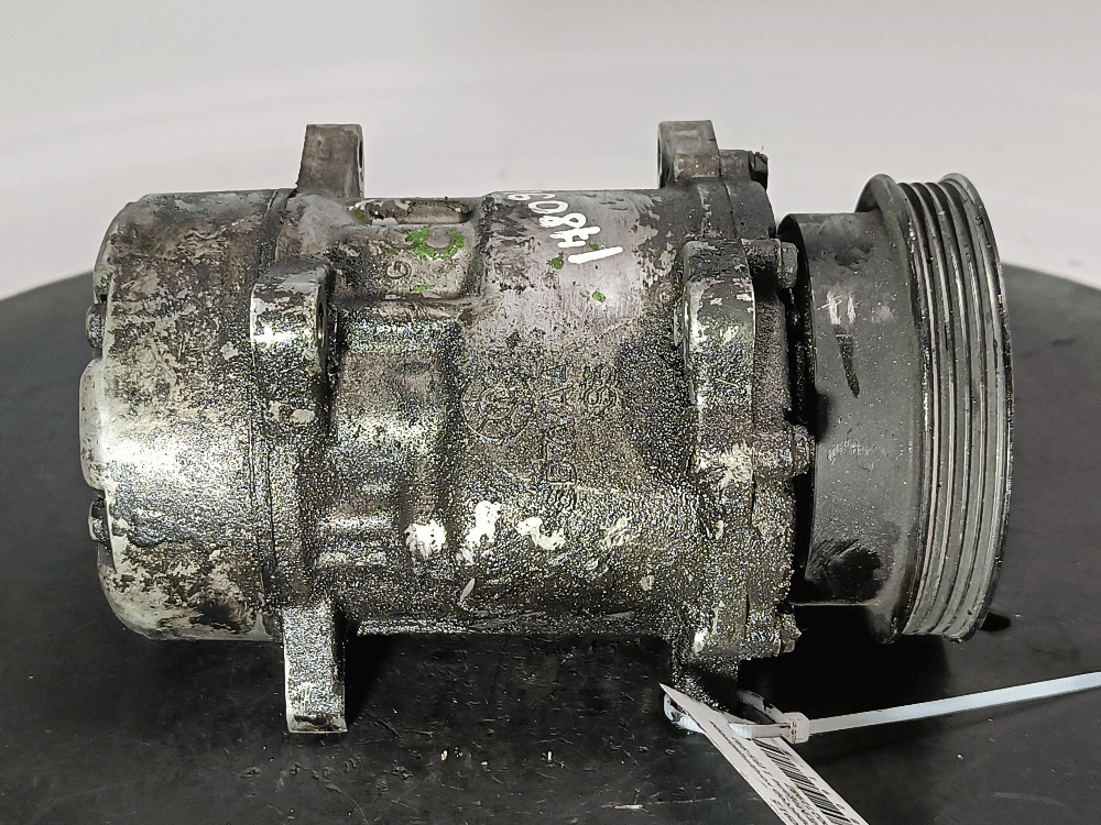 Компрессор кондиционера к Renault Megane 1 (95-99)