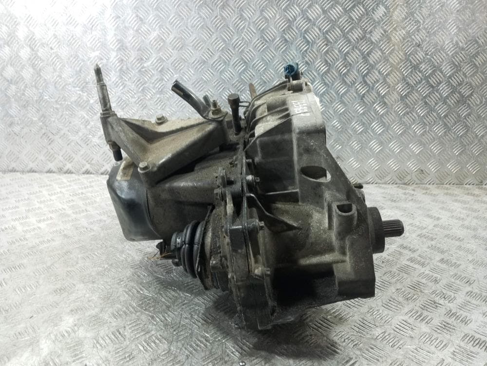 КПП механическая (МКПП) к Renault Clio 2 Рестайлинг (01-03)