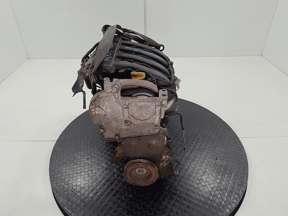 Двигатель к Renault Scenic 2 (03-06)